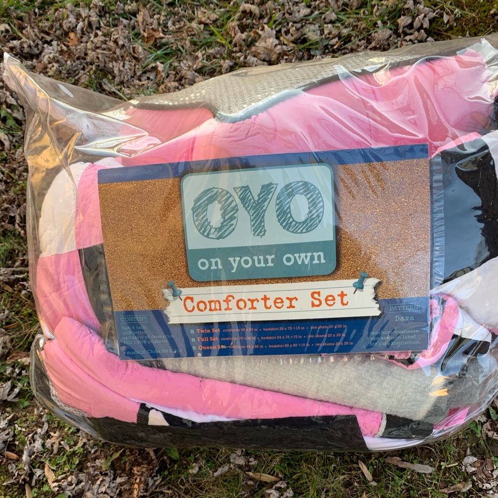 Pink star soccer pillow and pink comforter